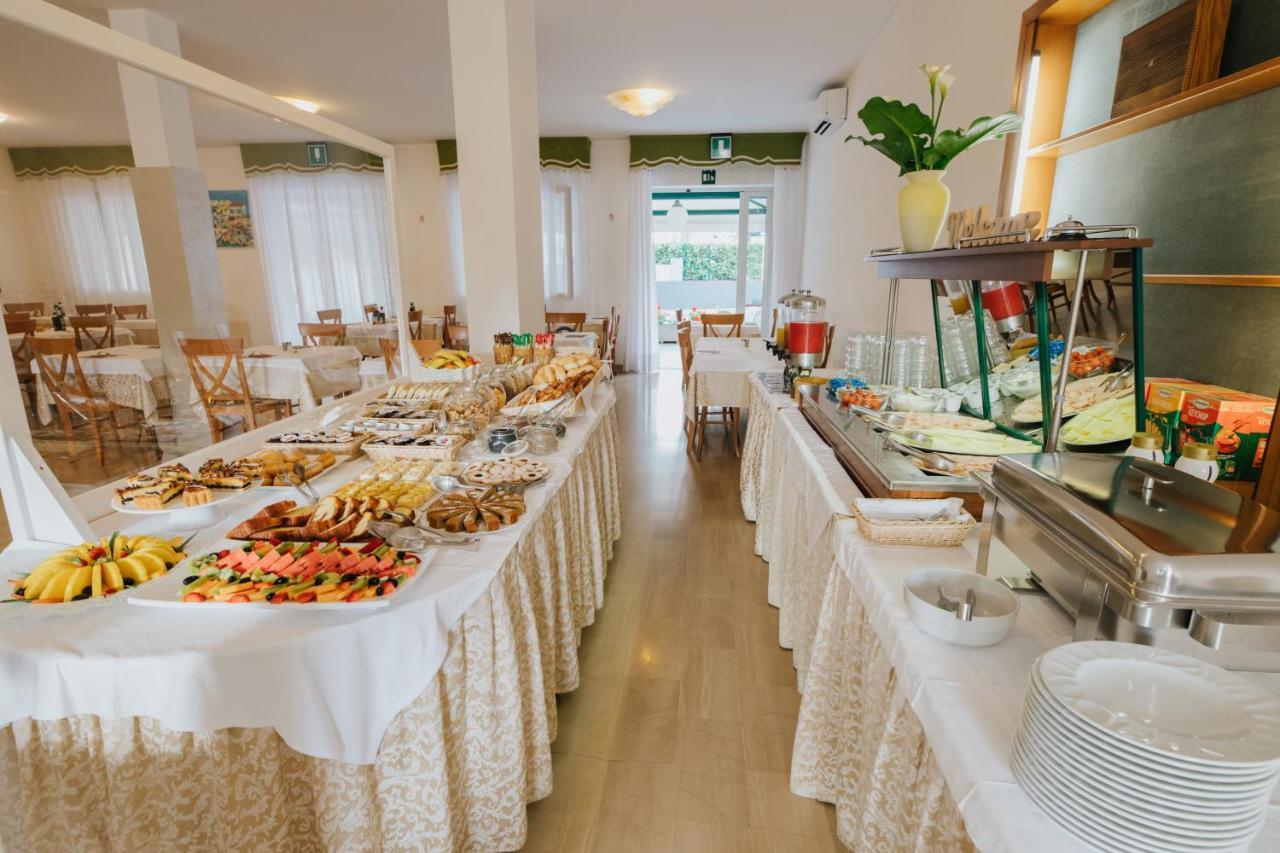ליגננו סביאדורו Hotel Gloria מראה חיצוני תמונה